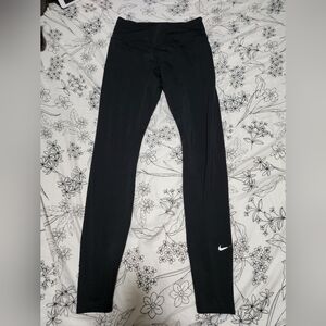 Nike leggings size Medium